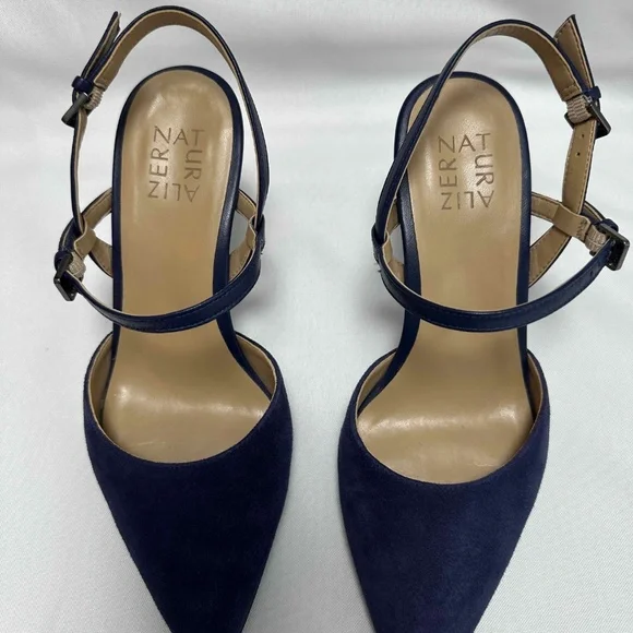 EUC Naturalizer Adalyn Pump in size 7.5 wide - Picture 7 of 11